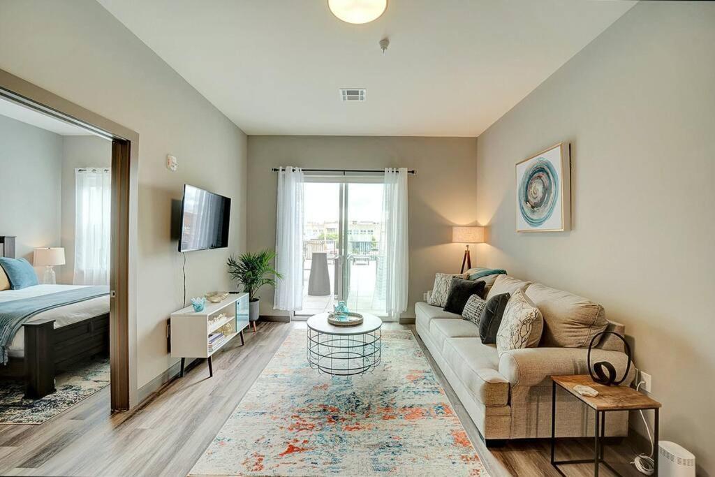哈肯萨克Huge 2 Bed 2 Bath Easy Ride To Nyc & Parking公寓 外观 照片